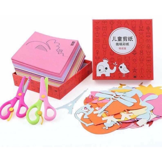 Bộ thủ công 240 tờ in mẫu sẵn.