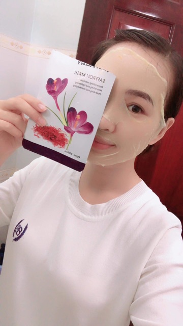 Hot! Hot! Hộp 7 miếng Mặt nạ nhuỵ hoa nghệ tây Saffron mask J&L nhập khẩu UK