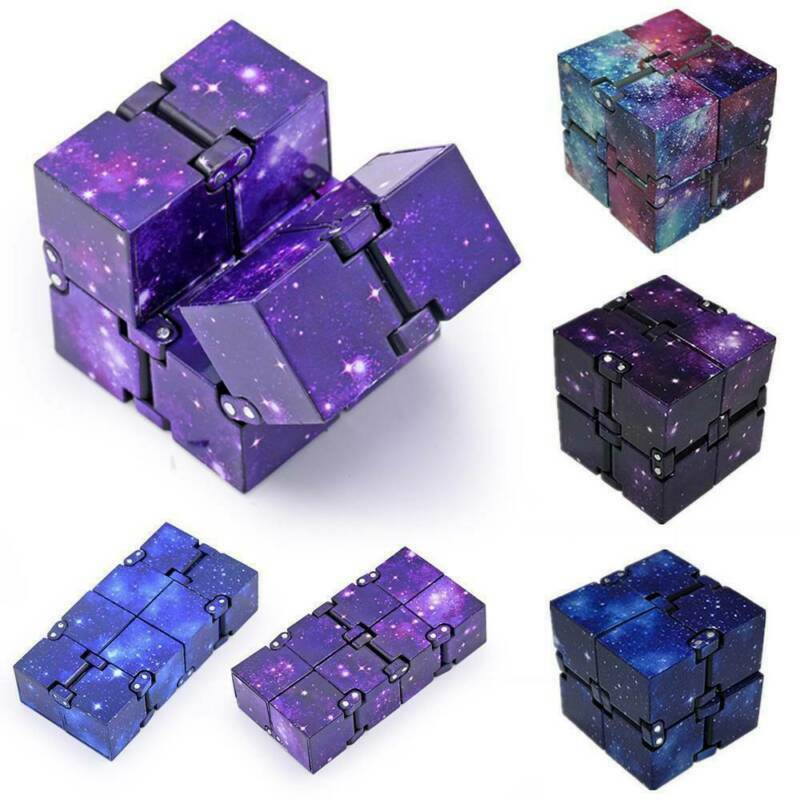 Khối Đồ Chơi Fidget Cube Giúp Giảm Stress Cho Trẻ Em / Người Lớn