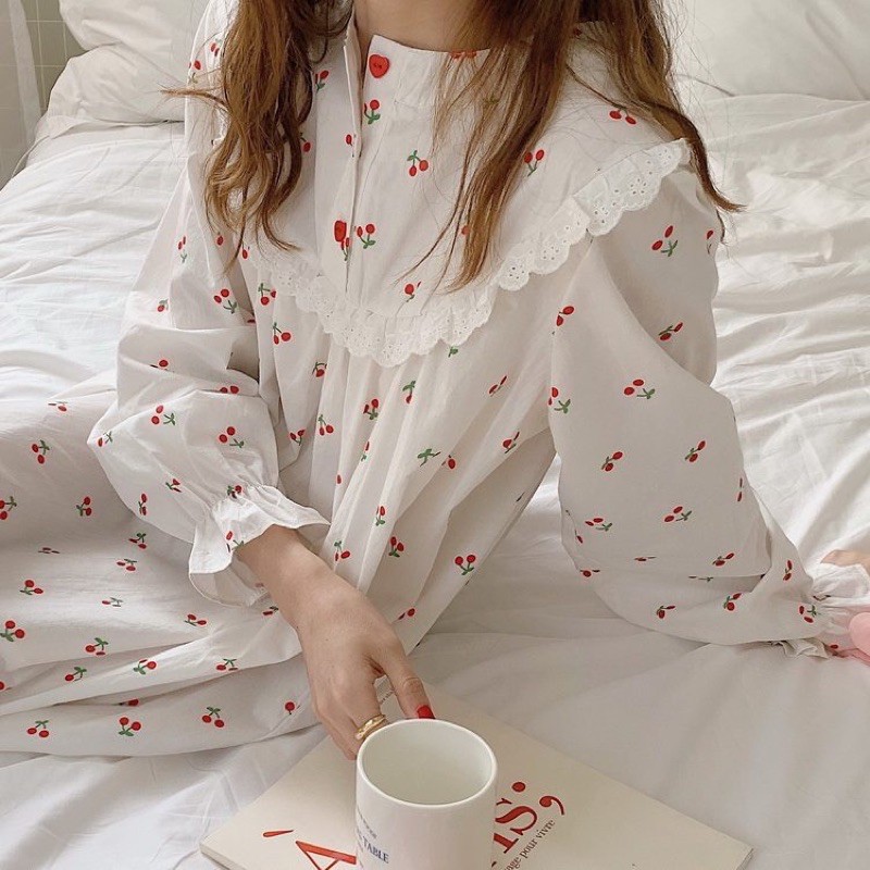 Đầm pijama và set pijama gồm quần + áo màu trắng hình chery mặc ở nhà [Yannie]