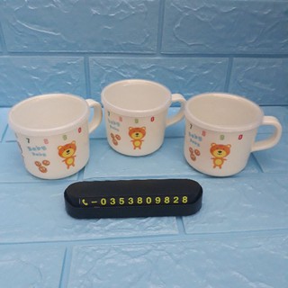 Cốc uống nước trẻ em 353 có nắp đậy