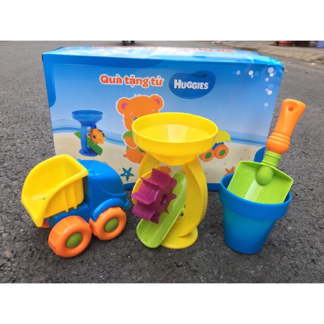 ĐỒ CHƠI XÚC CÁT 7 MÓN CHO BÉ. QUÀ TẶNG CỦA TÃ HUGGIES/SỮA GROW