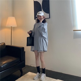 Áo thun dài tay oversize màu pastel
