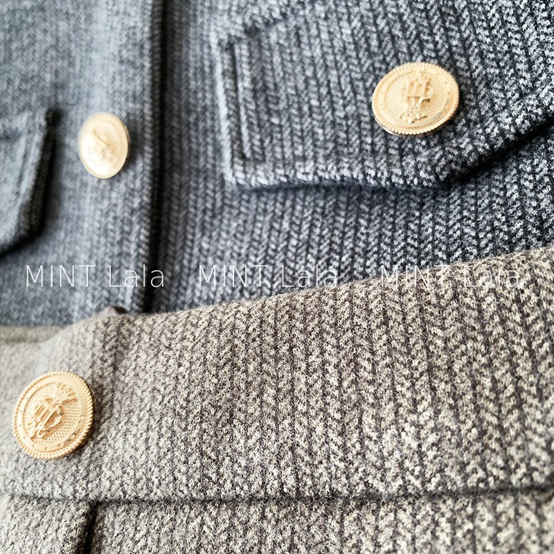 Chân Váy Len Ngắn Chữ A Đính Cúc Thanh Lịch - MINT Lala | BigBuy360 - bigbuy360.vn