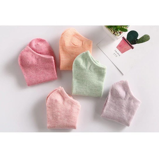 Set 10 Đôi Tất Xuất Nhật Mác Vàng H06