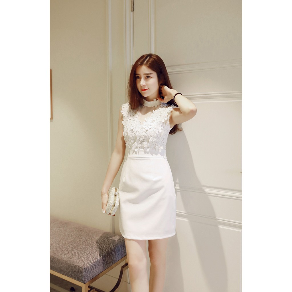 Đầm dự tiệc màu đen phối ren hoa mai - B4281