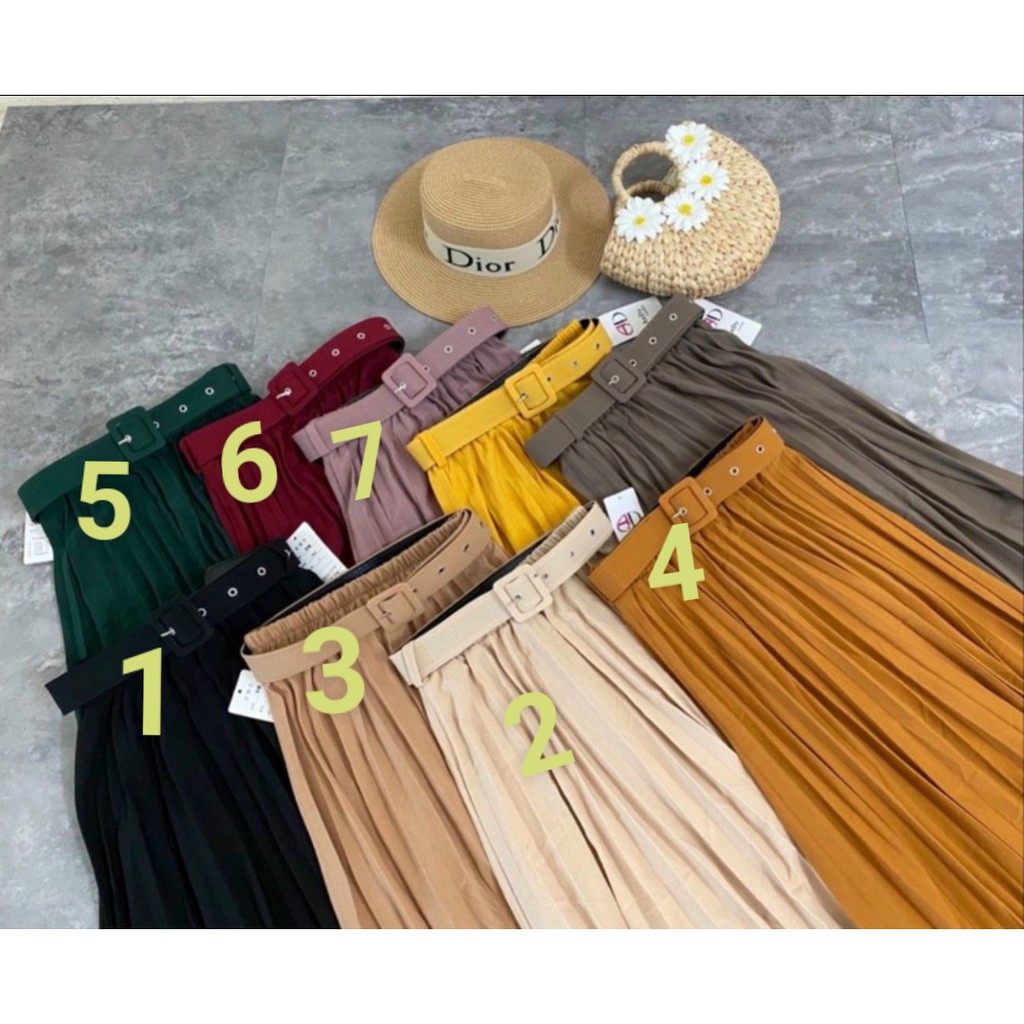 Chân váy xếp ly kèm đai khuy (loại 1) | BigBuy360 - bigbuy360.vn