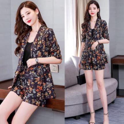 Set Vest 3 Món Hoạ Tiết Độc Đáo - Bộ Vest Nữ Đùi Kaki Lụa Cao Cấp Tặng Kèm Áo Trong | BigBuy360 - bigbuy360.vn