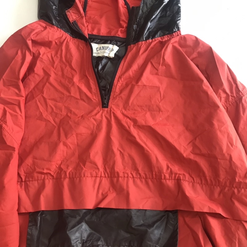 Áo khoác gió canifa size M