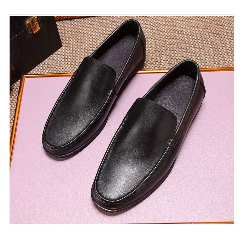 Giày nam ngoại cỡ  loại buộc dây mẫu được làm 100% từ da bò thật, được đóng tỉ mỉ tại xưởng