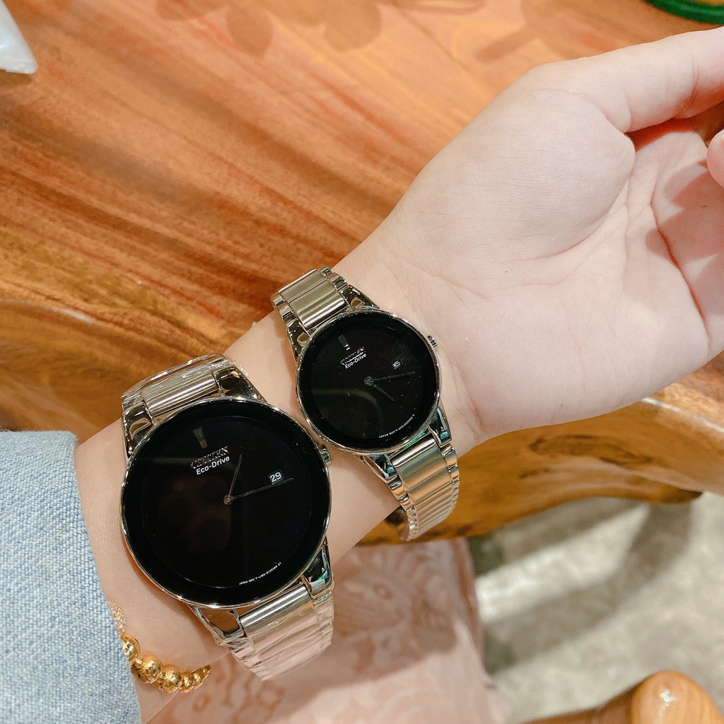 Đồng hồ cặp Citizen Eco Drive AU1060-51E và GA1050-51E - Máy Quartz Pin năng lượng ánh sáng - Kính khoáng