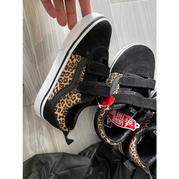 Giày vans cho bé