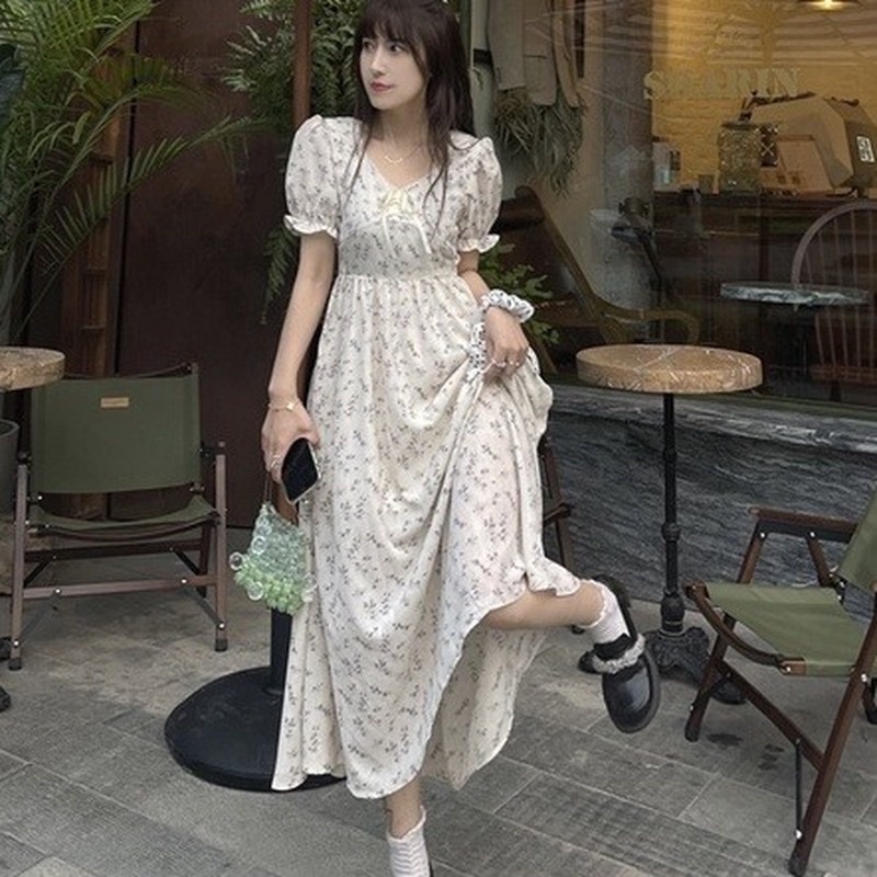 Váy hoa nhí tay phồng chiết eo phong cách Hàn Quốc