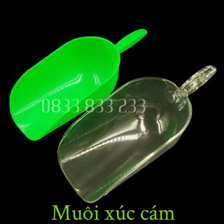 Muôi Xúc Cám
