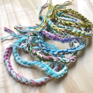 vòng thắt dây handmade/vòng tay thủ công/vòng ngũ sắc, vòng thắt len