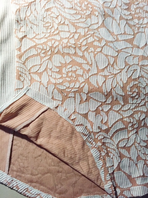 Áo 3 lỗ , cổ lọ