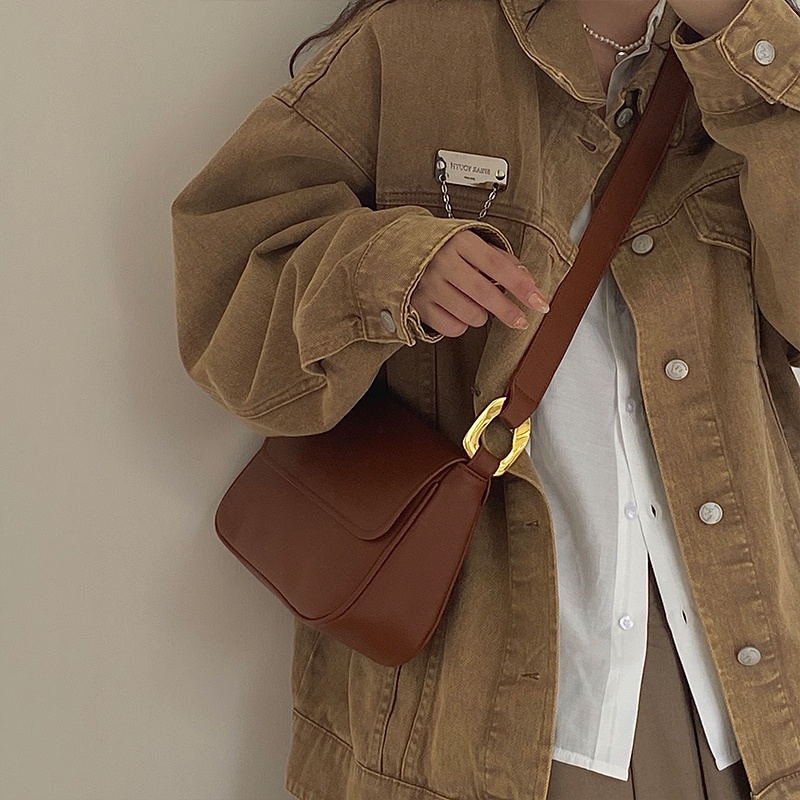 Túi xách đeo vai hình vuông cỡ lớn mềm mại thời trang thu đông 2021