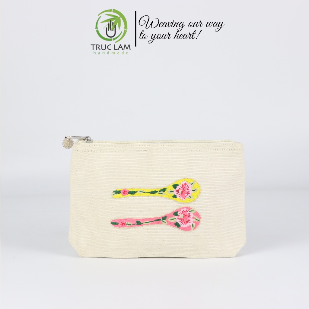 Ví Cầm Tay Nữ Vải Canvas Thêu Tay Họa Tiết Hai Chiếc Thìa Hoa - Trúc Lâm Handmade