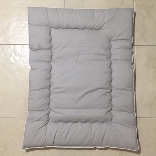 nệm kara cho bé đi nhà trẻ