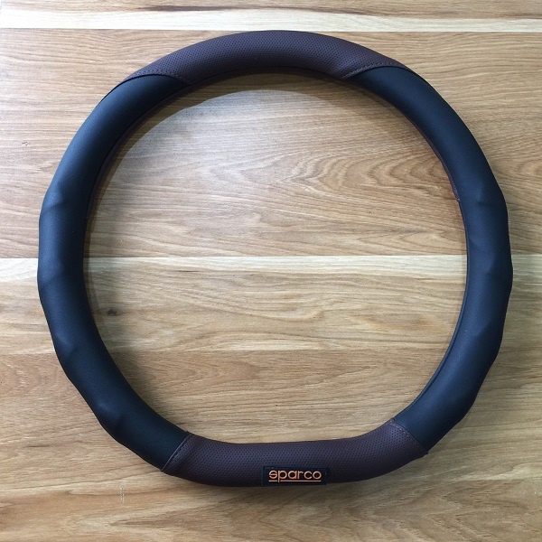 Bọc Vô Lăng D-cut Sparco Cho Xe Elantra, Kia, Seltol, Suzuki XL7, Chất Liệu Da Cao Cấp