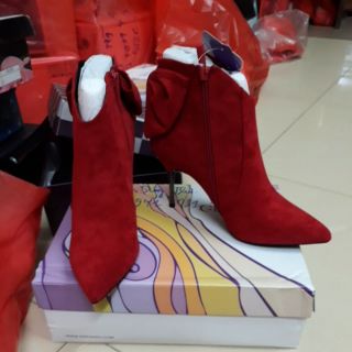 Combo 1 giầy cao gót 1 boots