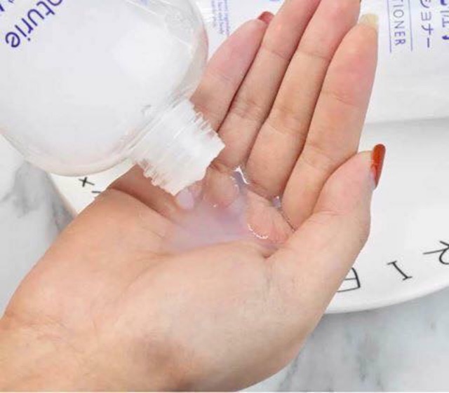 Toner ý dĩ Naturie Hatomugi Dưỡng Sáng Cân Bằng Da Skin Conditioner 500ml Nhật Bản | BigBuy360 - bigbuy360.vn