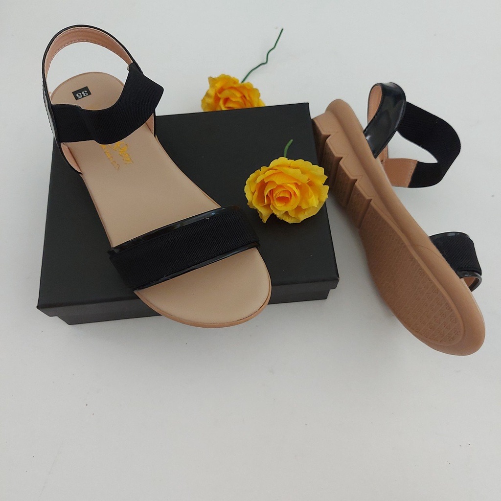 Sandal nữ quai ngang thời trang, dép nữ học sinh HL0001