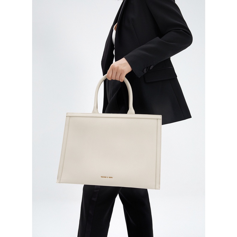 Ck2-30671296- 1 CHARLES & KEITH Túi Xách Đeo Vai / Cầm Tay Thời Trang