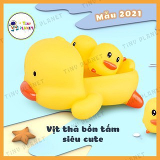 Đồ chơi đàn vịt thả bồn tắm gồm 1 mẹ 3 con siêu cute cho bé