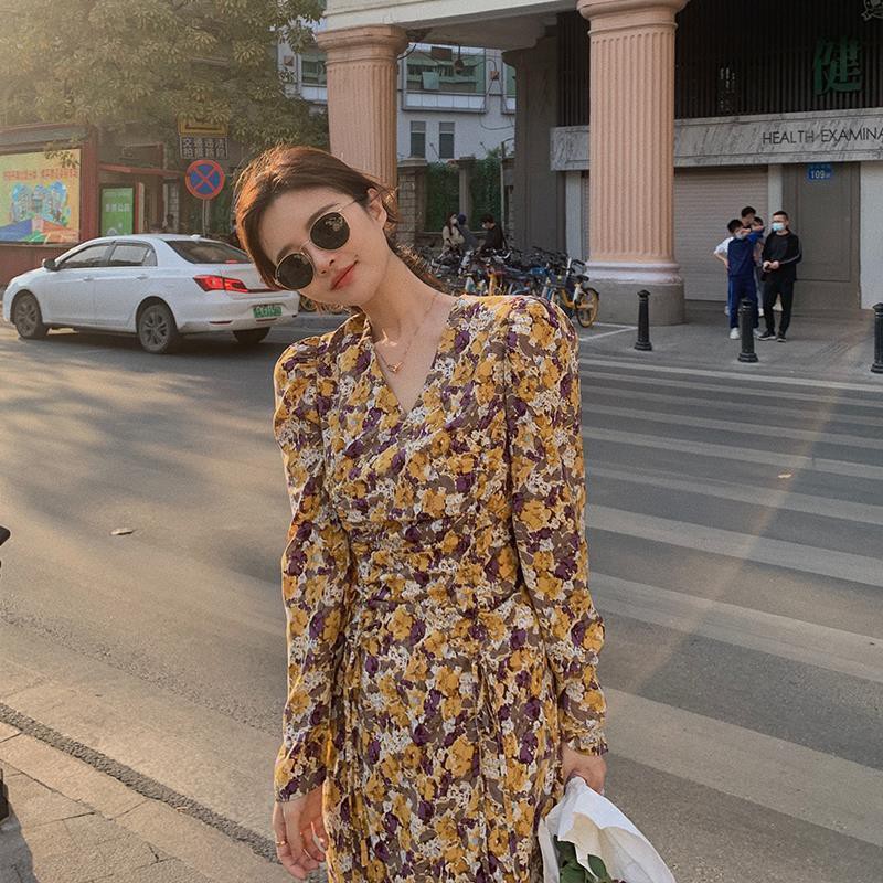 ❤New products❤2021 early spring new French retro v-neck floral dress with waist and thin long skirt women | BigBuy360 - bigbuy360.vn