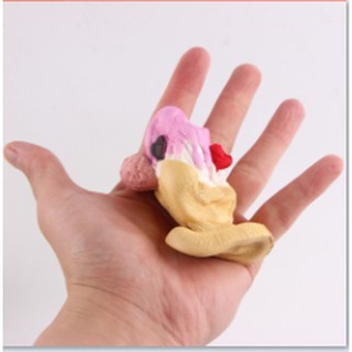 Squishy Ly Kem đá bào
