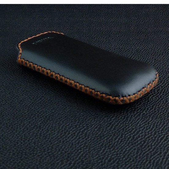 Bao Da Rút Nokia 6700 / 6500c Da Bò Màu Đen