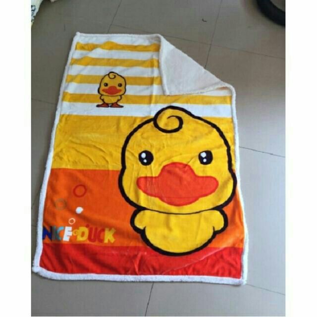 Chăn lông cừu chính hãng dành cho trẻ em