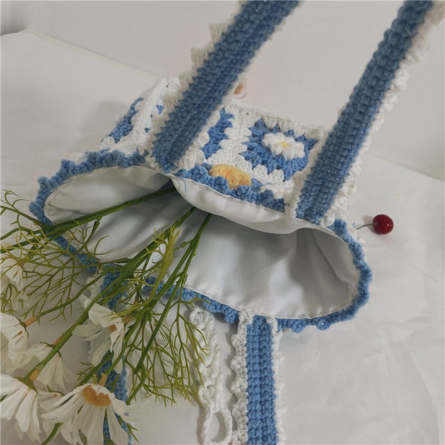 Túi Đan tay tự làm chất liệu túi len cúc nhỏ cùng kiểu đan móc tự làm gửi tặng bạn gái phối túi đeo vai
