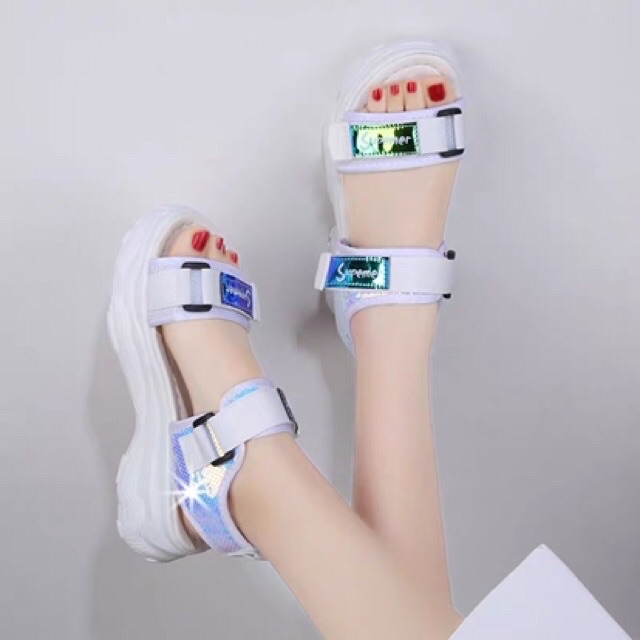 (3 mẫu) dép sandal hót hít quai mềm đế cao su (free ship)