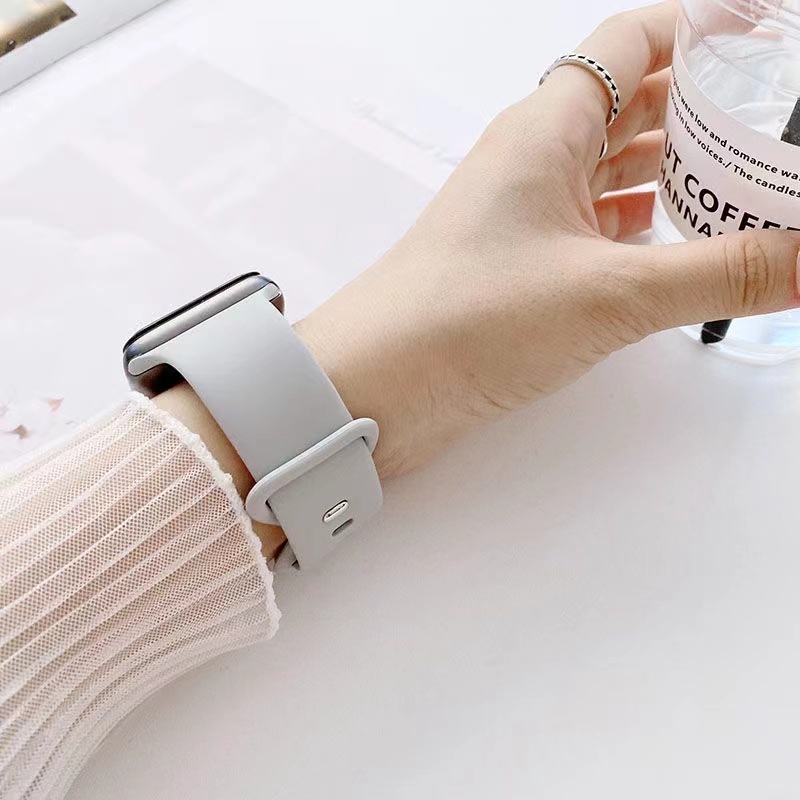 Dây Đeo Thể Thao Bằng Silicone Cho Đồng Hồ Thông Minh Apple Watch Se 6 5 4 3 44mm 40mm iWatch 7 38mm 42mm 41mm