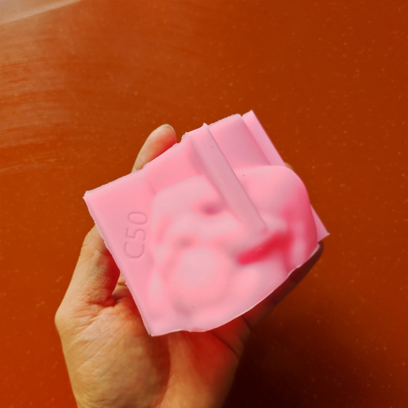 Khuôn Silicone Làm Chậu Cây Hình Đầu Lâu Độc Đáo