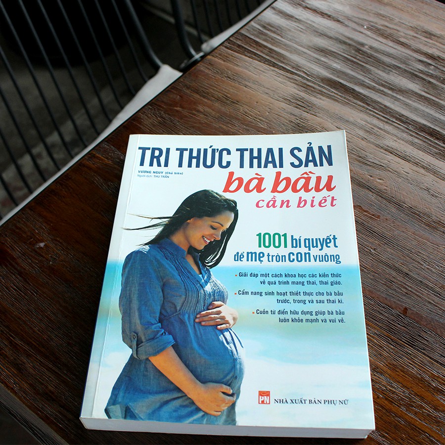 Sách: Tri Thức Thai Sản Bà Bầu Cần Biết