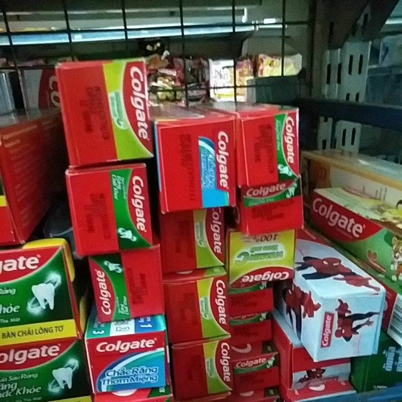 Kem đánh răng colgate 90g