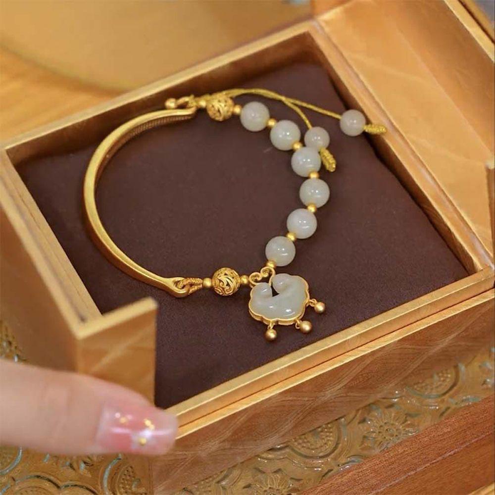 Vòng Tay Chuỗi Hạt Đá Ngọc Bích May Mắn Phong Cách Trung Hoa Cổ Điển Cho Nữ
