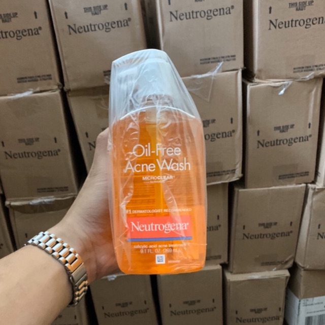 Sữa Rữa Mặt Neutrogena Oil Free Acne Wash (269ml)