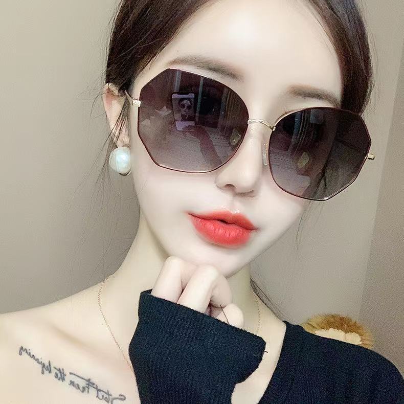Kính Mát Phân Cực Chống Tia UV Phong Cách Hàn Quốc Mới Cho Nữ