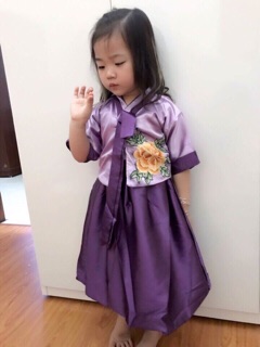 Bộ hanbok Hàn quốc cho bé gái
