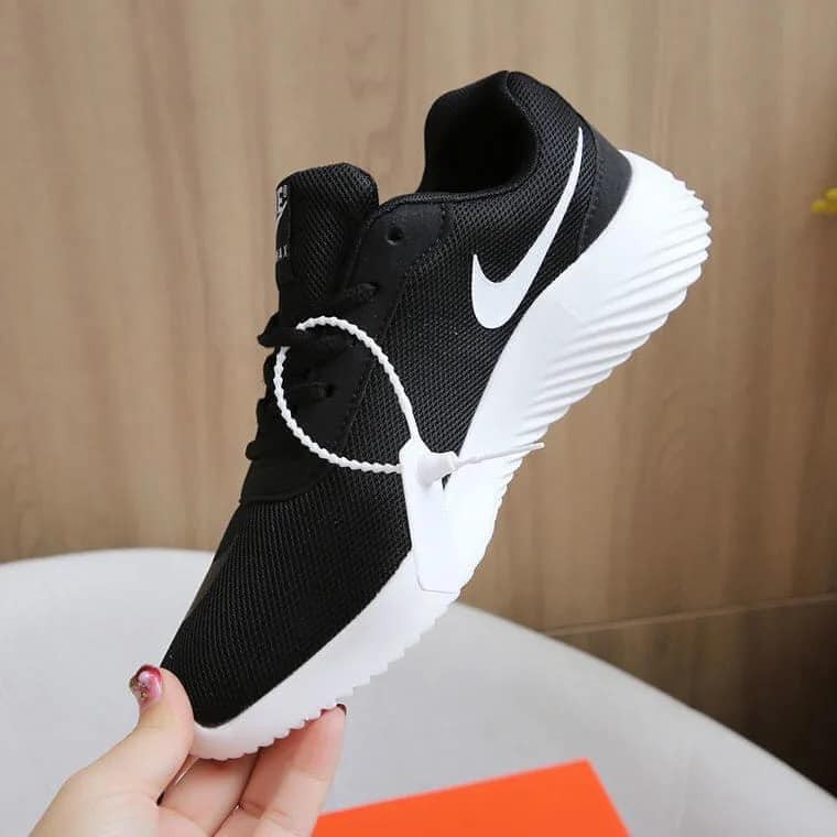 giày nữ thể thao sneaker đẹp siêu nhẹ hàng xuất móc câu full hộp