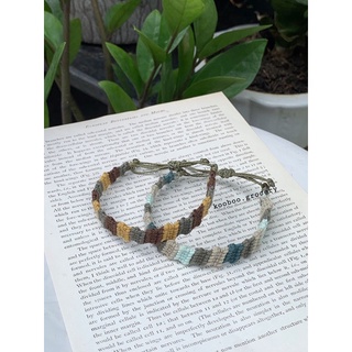 VÒNG ZIGZAG HANDMADE