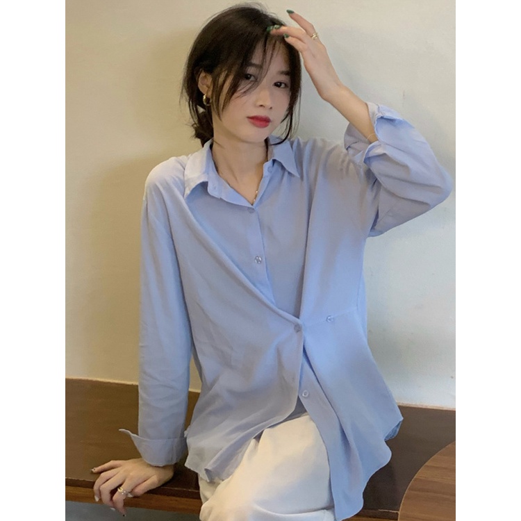 Áo sơ mi nữ kiểu khuy lệch Firstdateclothing nhẹ nhàng freesize thiết kế