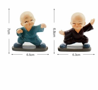 Chú tiểu tập võ