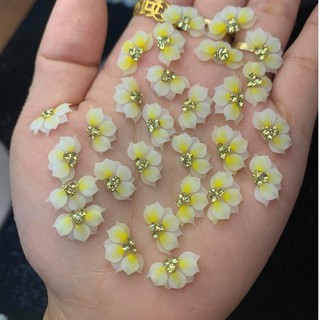 Hoa nửa trang trí móng (1 bông )