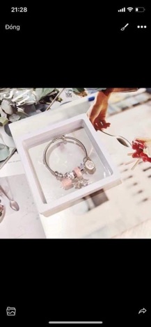 Siêu phẩm vòng charm cho bé yêu