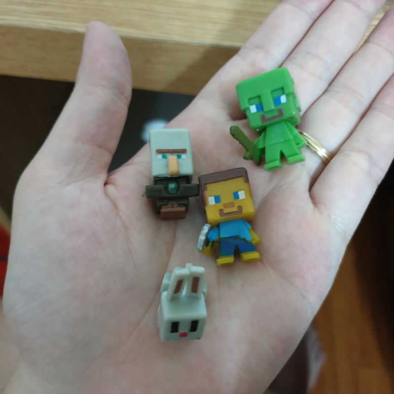 Random minifigure minecraft